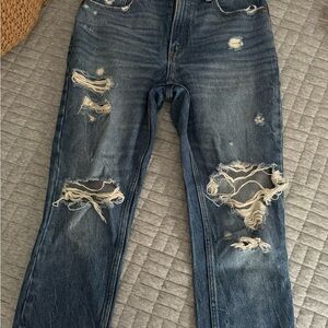 Abercrombie & Fitch Mom Jean Relaxed Distressed Denim Jeans 28R